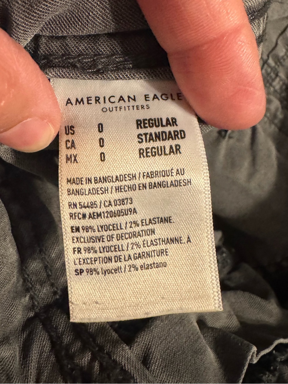 American eagle Women's Gray Cargo Pants Size 0 - Picture 3 of 3